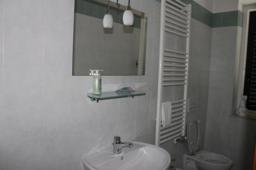 פיזה Hotel Terranova מראה חיצוני תמונה