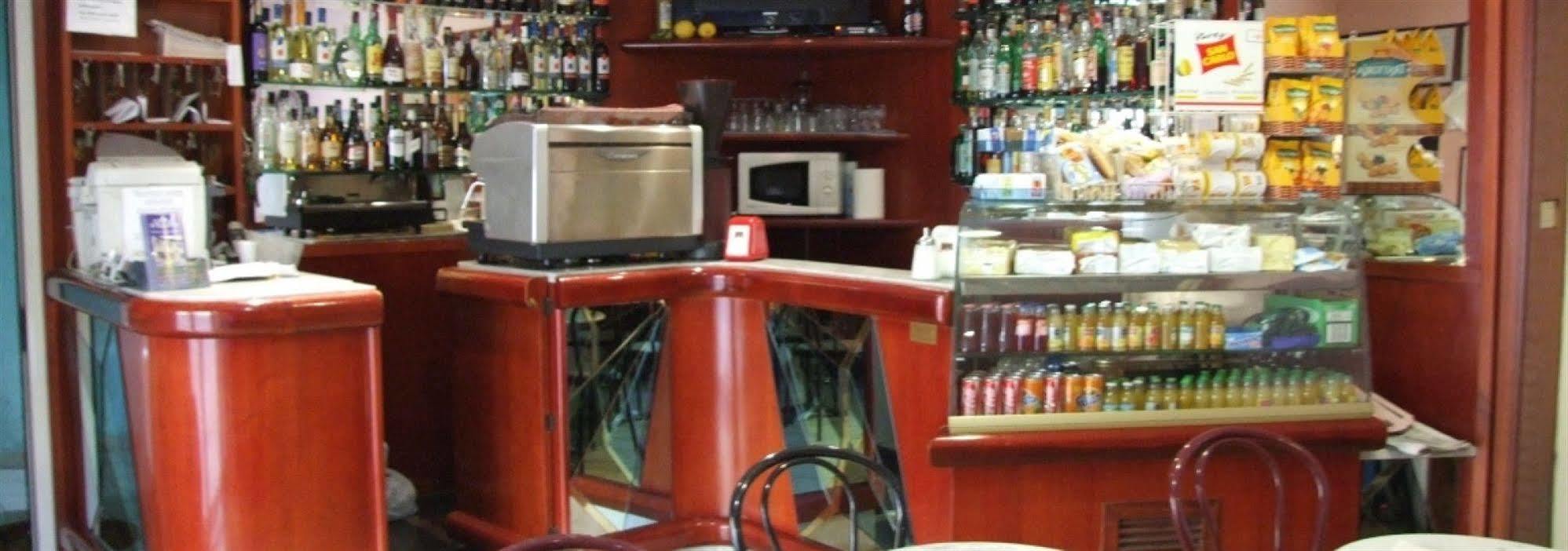 פיזה Hotel Terranova מראה חיצוני תמונה